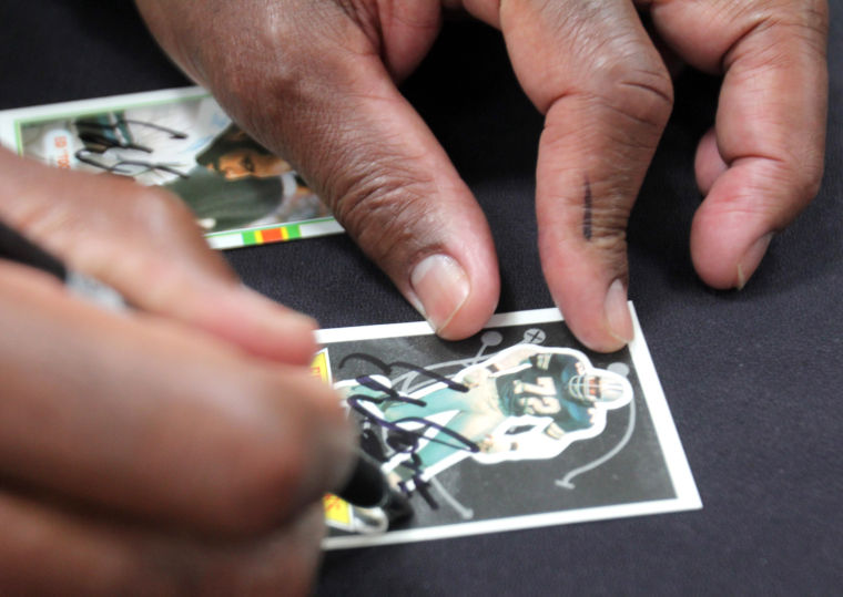 Ed 'Too Tall' Jones autograph signing